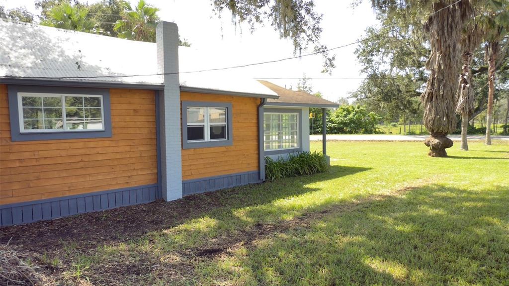 Photo of 14740 Johns Road, Dade City, FL 33525 (MLS # A4668545)