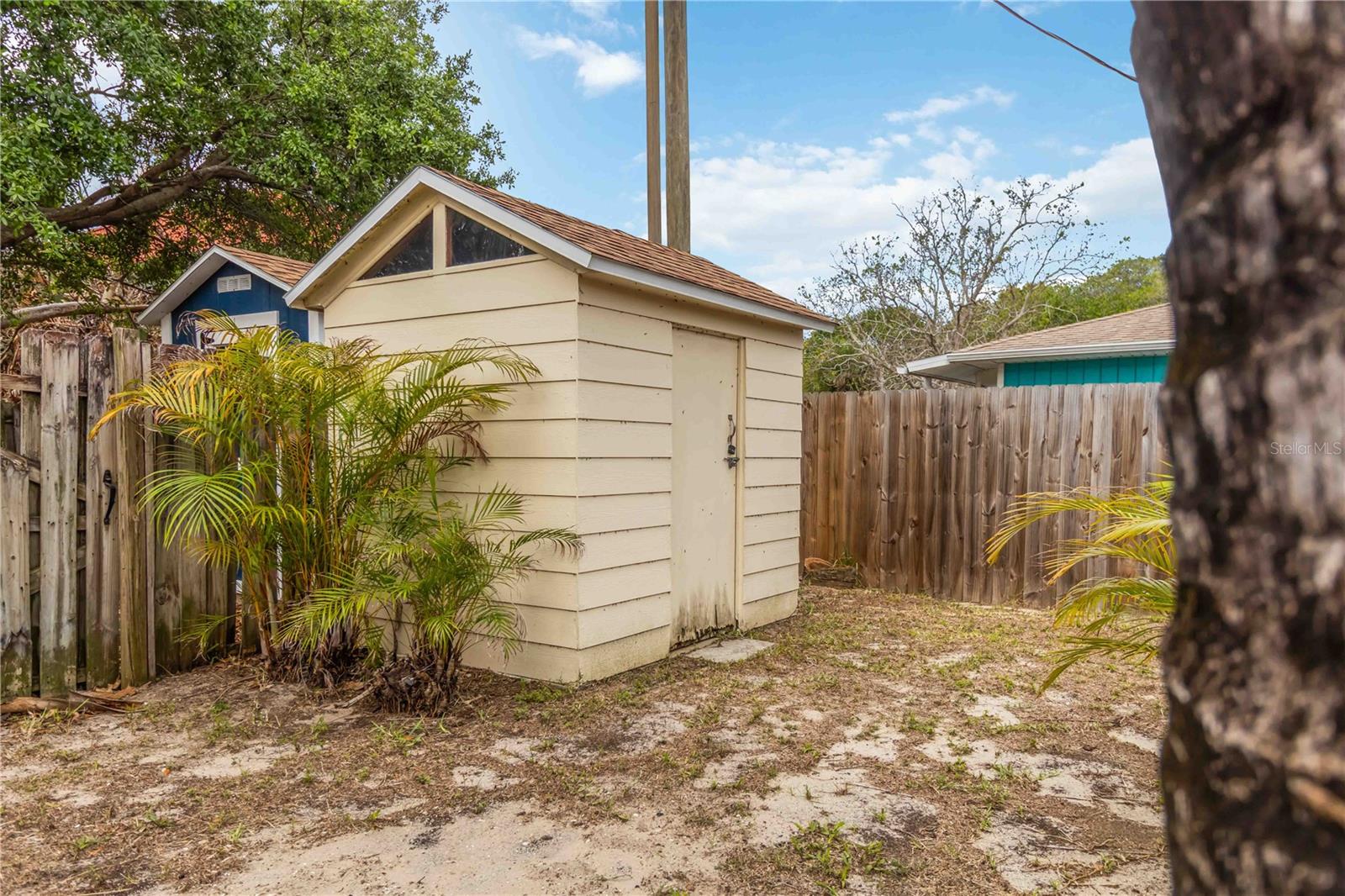 CANAVERAL BEACH VILLAS - Residential