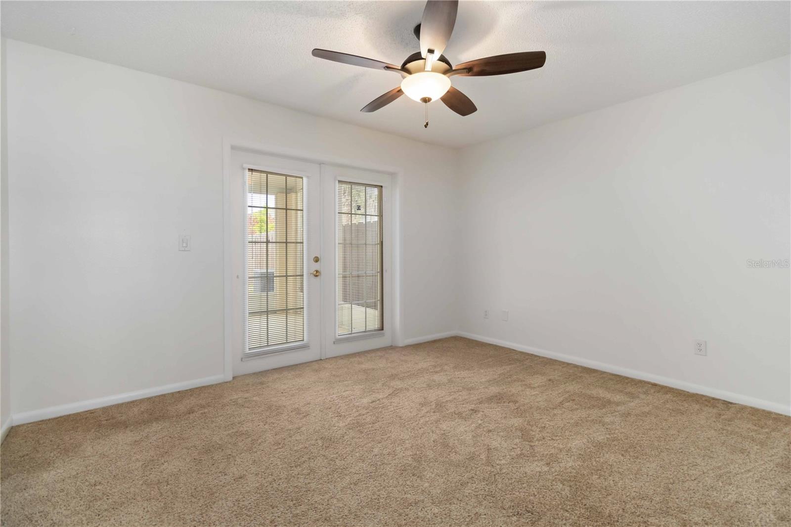 CANAVERAL BEACH VILLAS - Residential