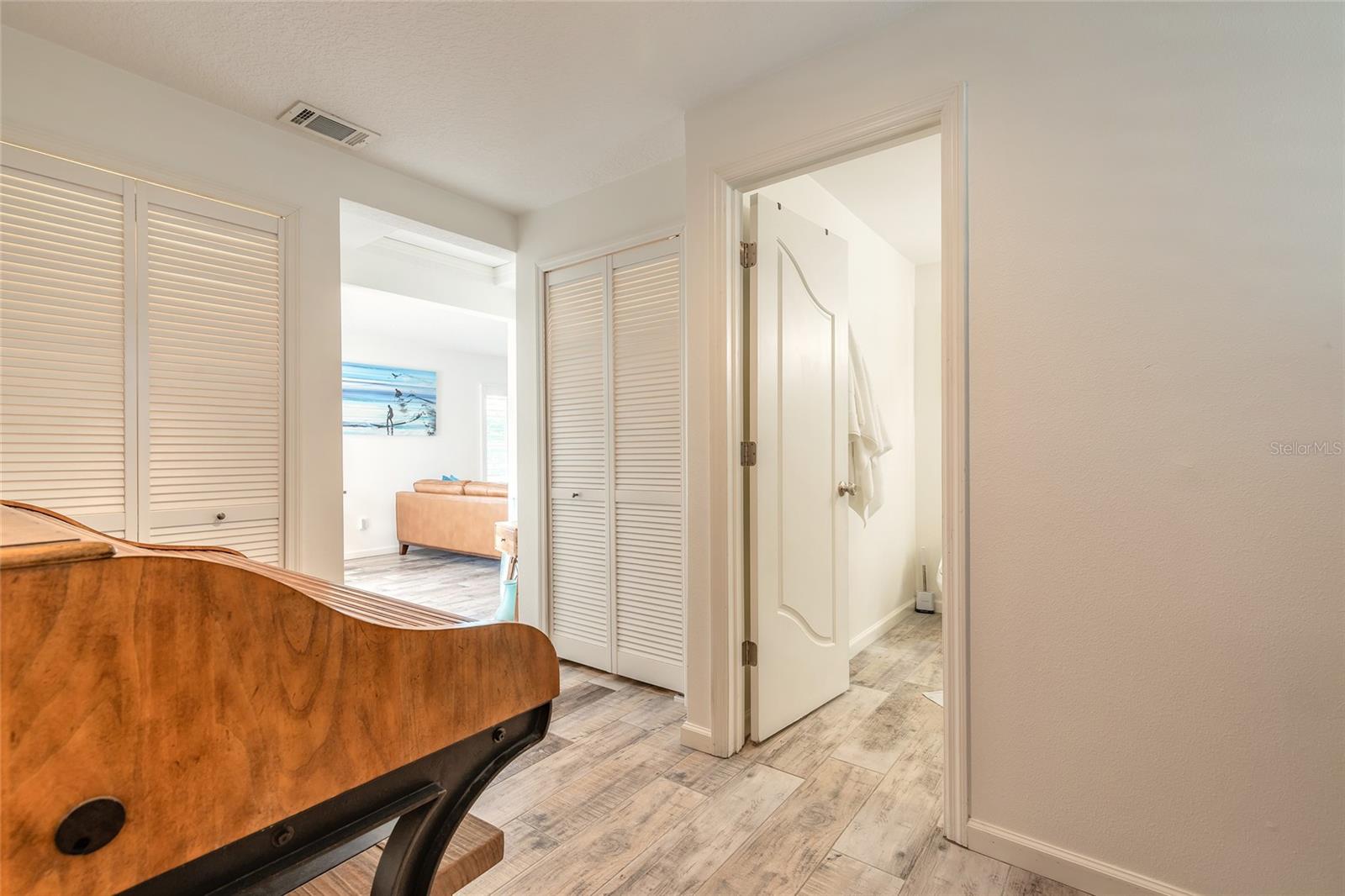ORMOND BEACH PLAZA - Residential