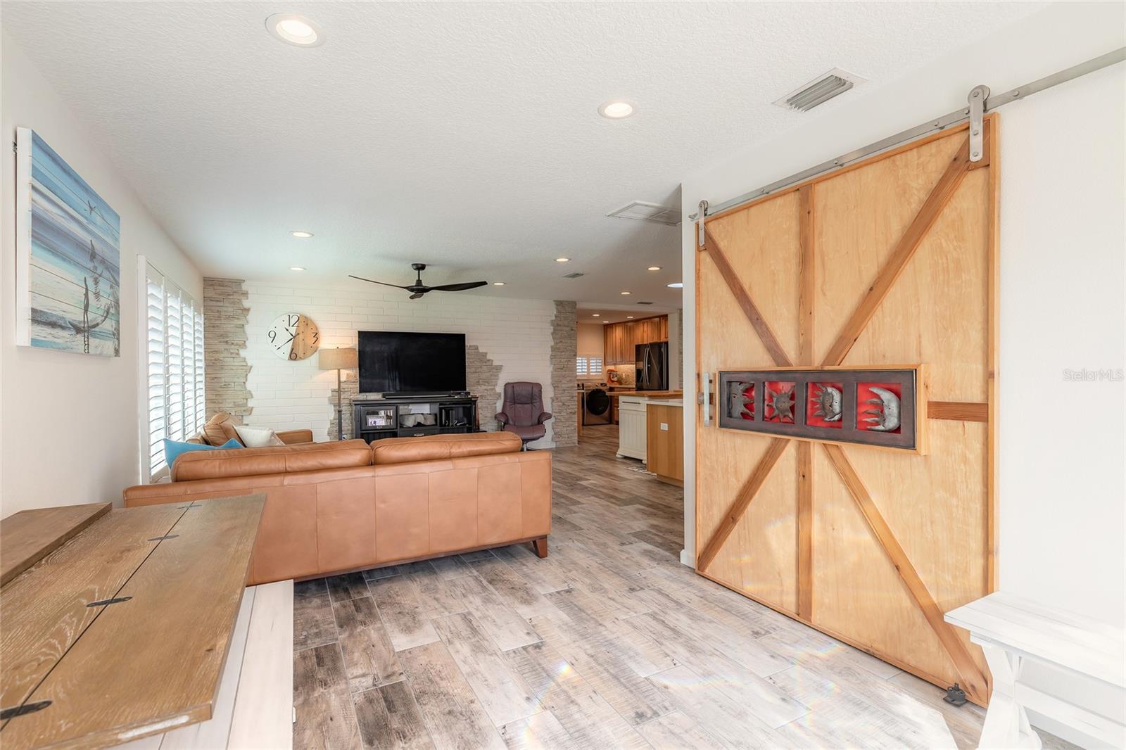 ORMOND BEACH PLAZA - Residential