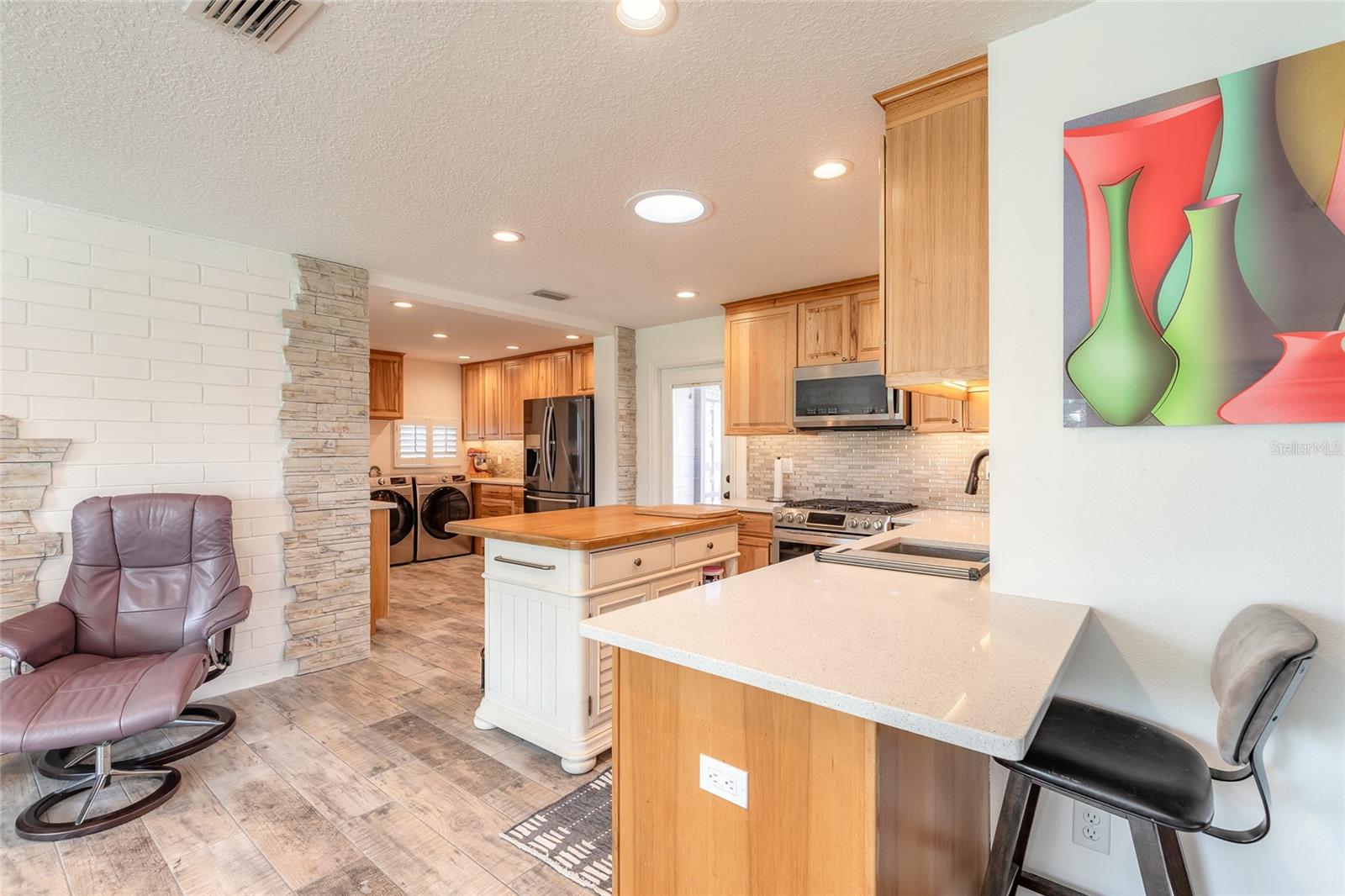 ORMOND BEACH PLAZA - Residential