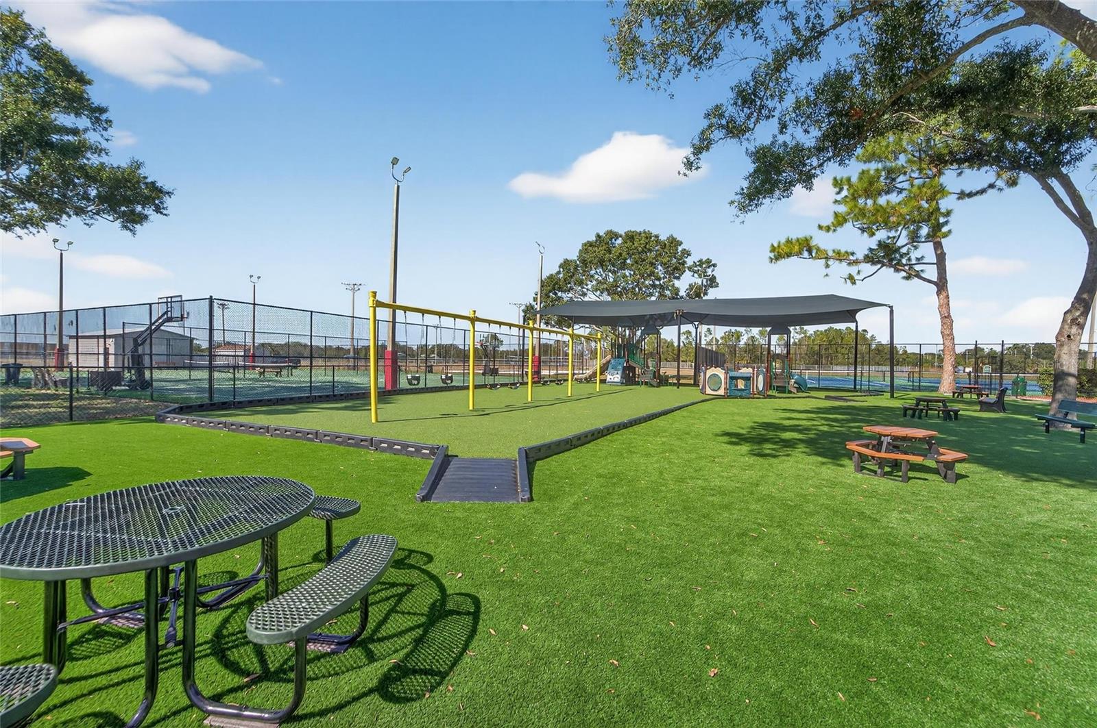 SUMMERFIELD VILLG 1 TRCT 29 - Residential Lease