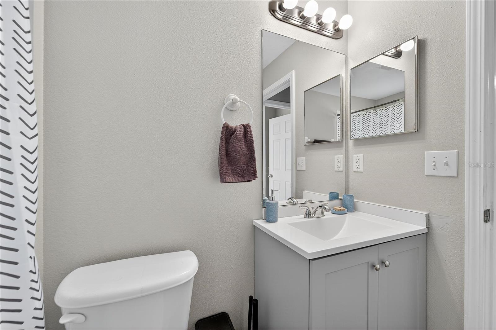 SUMMERFIELD VILLG 1 TRCT 29 - Residential Lease