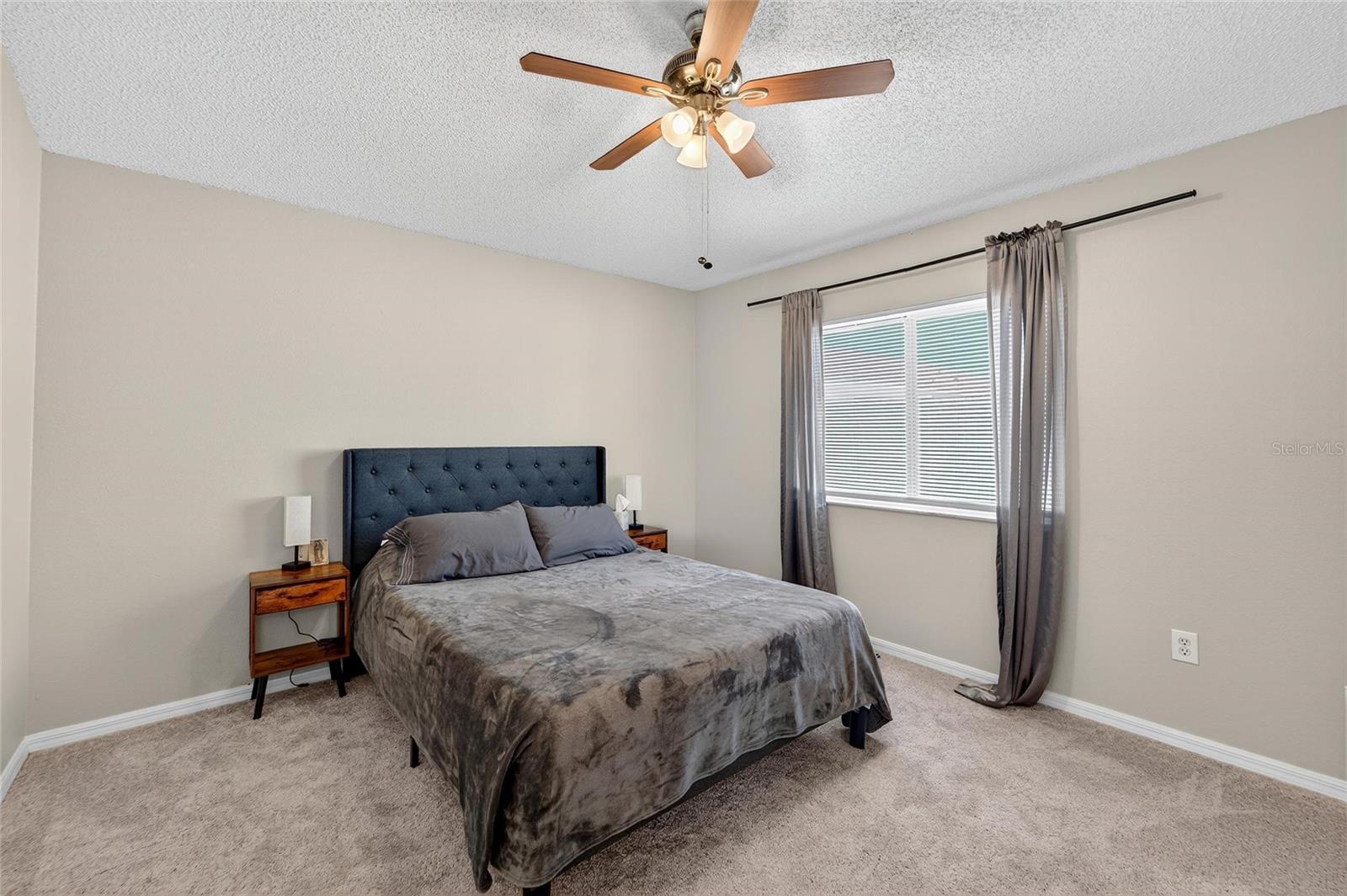 SUMMERFIELD VILLG 1 TRCT 29 - Residential Lease