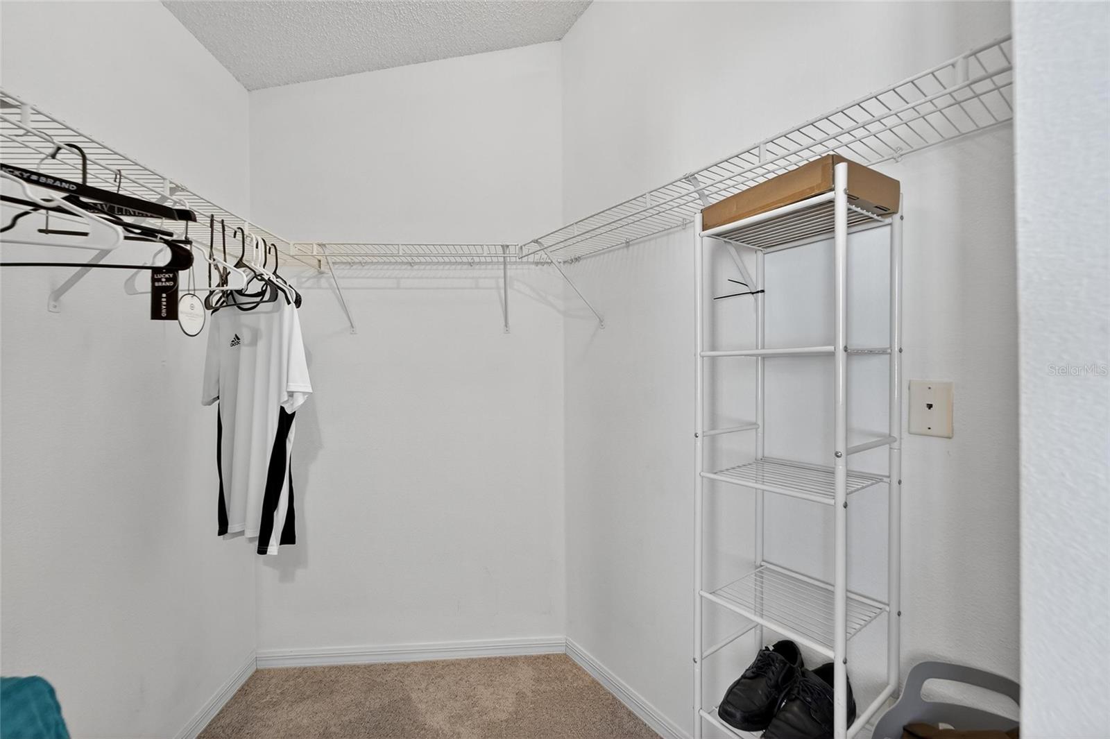 SUMMERFIELD VILLG 1 TRCT 29 - Residential Lease