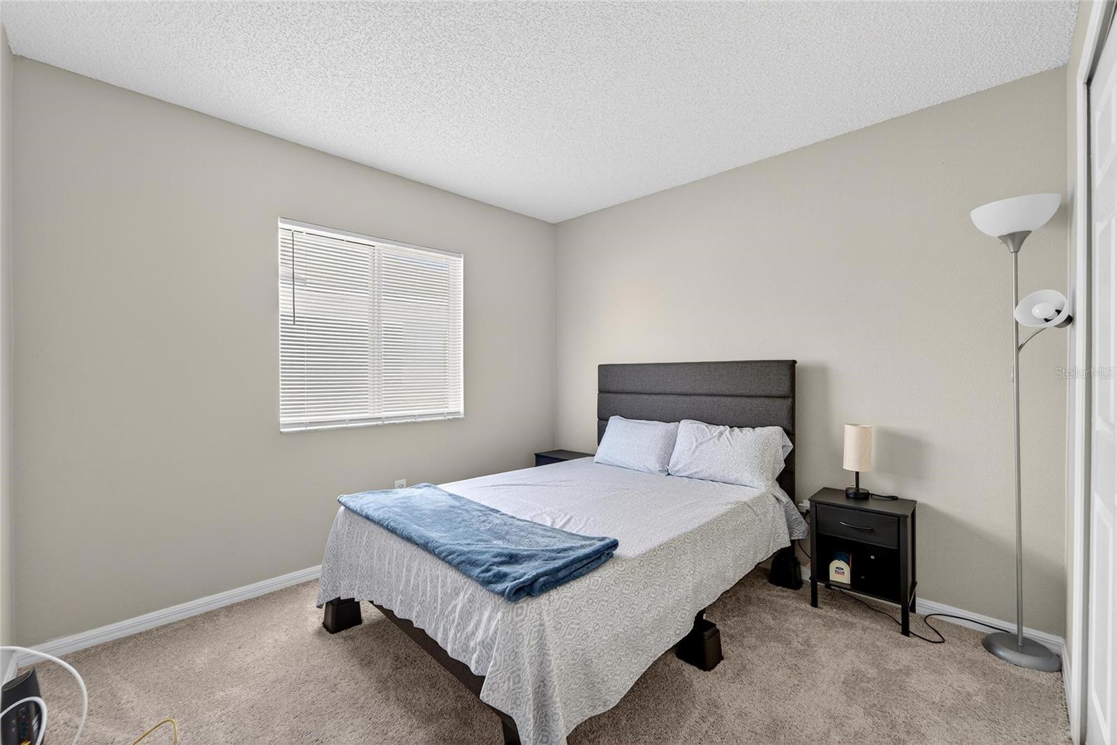 SUMMERFIELD VILLG 1 TRCT 29 - Residential Lease