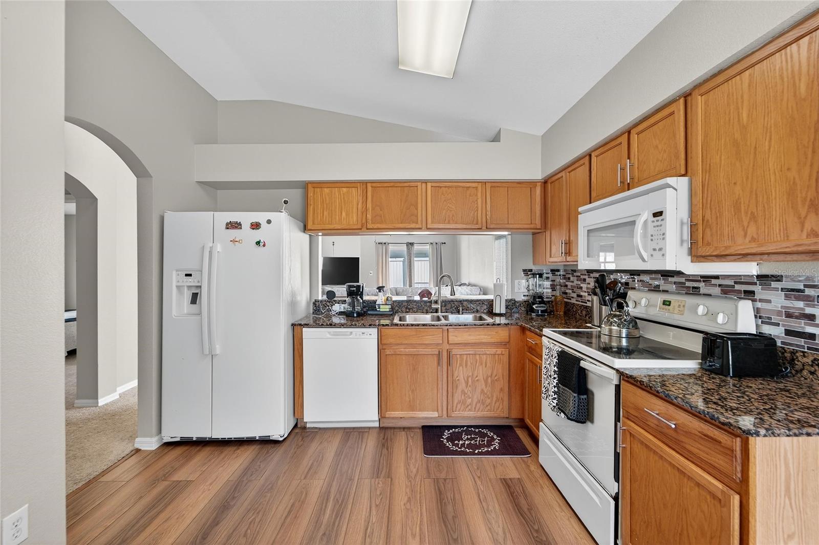 SUMMERFIELD VILLG 1 TRCT 29 - Residential Lease