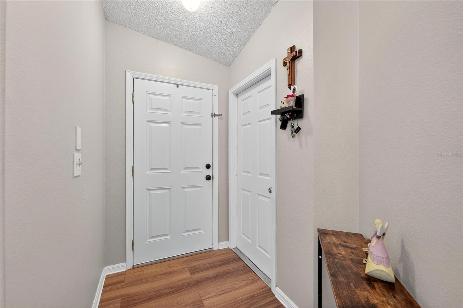 SUMMERFIELD VILLG 1 TRCT 29 - Residential Lease