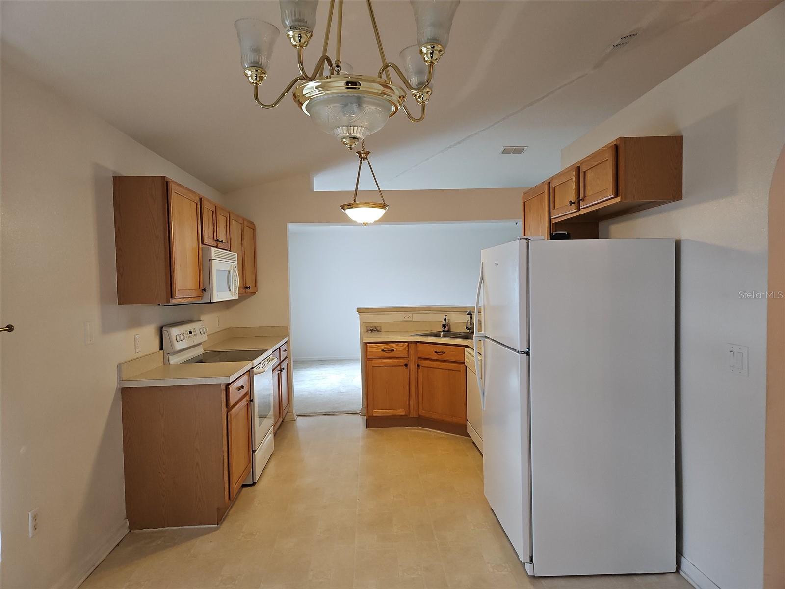 SILVER SPGS SHORES UN 19 - Residential