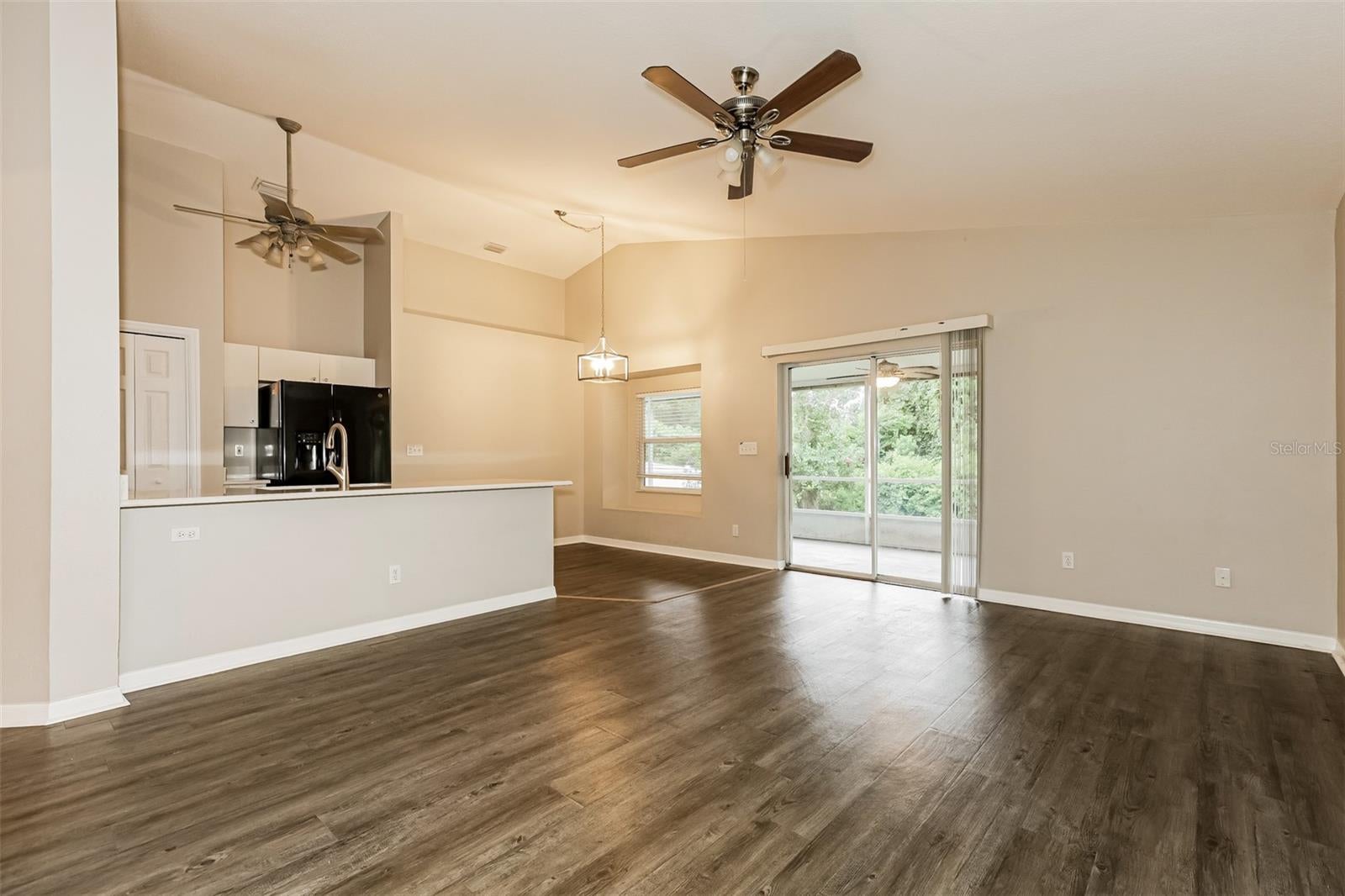 823 ROCKY MOUNTAIN COURT