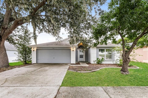 Photo of 823 Rocky Mountain Court, Valrico, FL 33594 (MLS # O6429958)