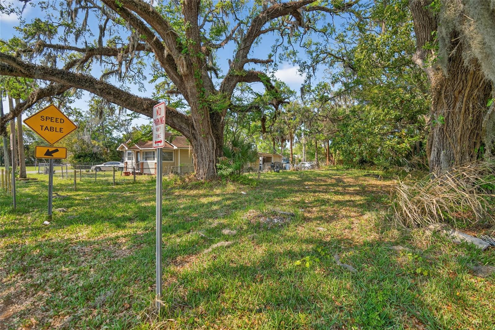 SEMINOLE PARK - Land