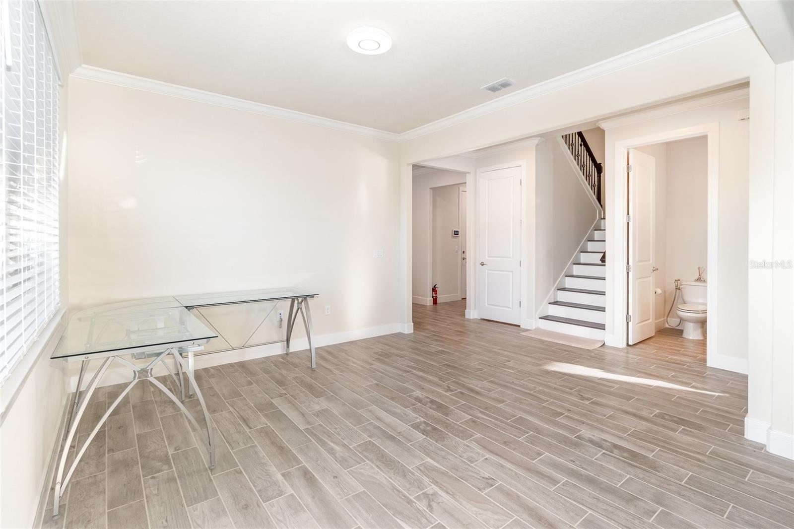 SAVANNAH PALMS - Residential