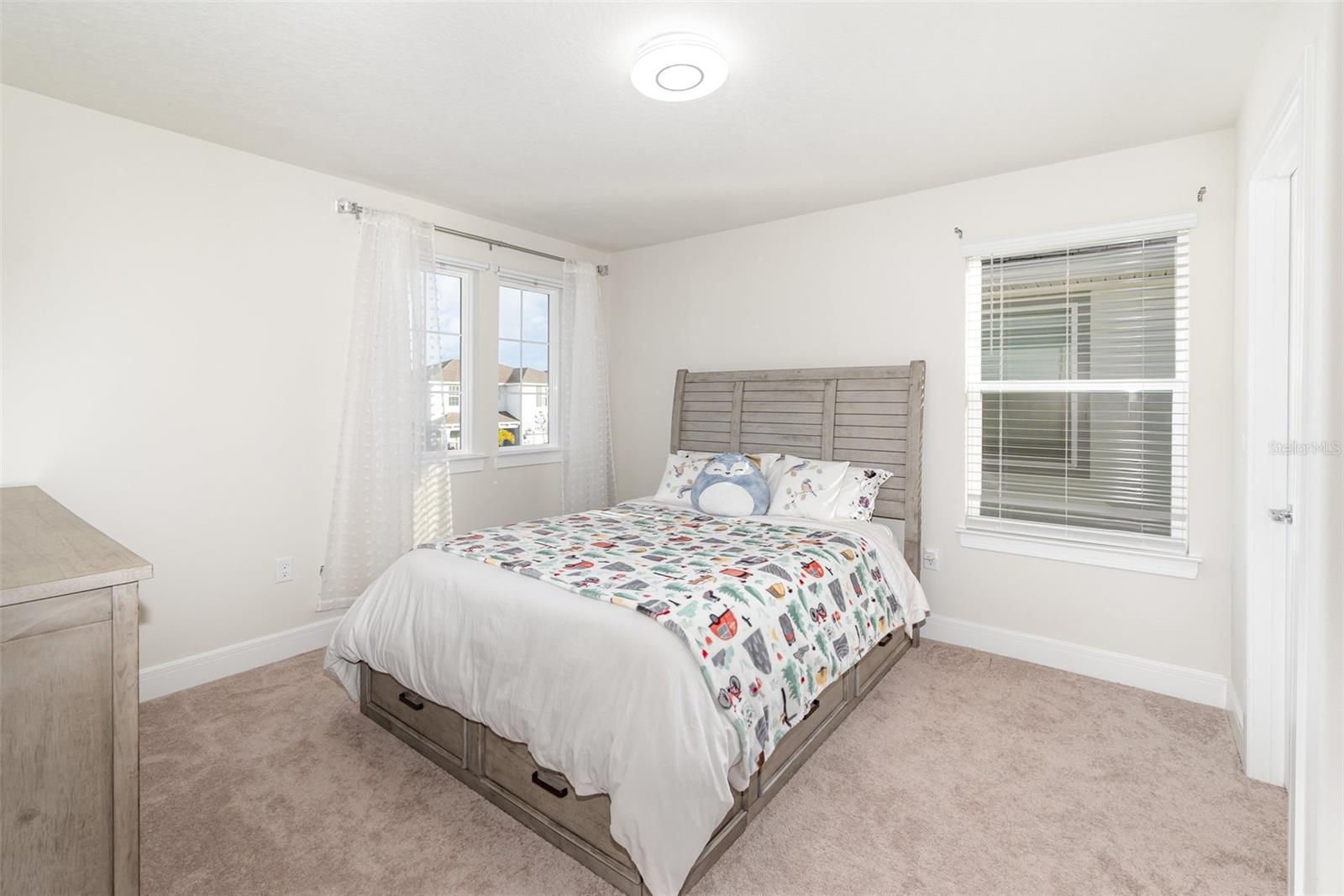 SAVANNAH PALMS - Residential