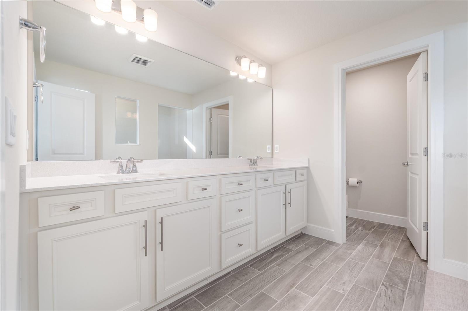 SAVANNAH PALMS - Residential