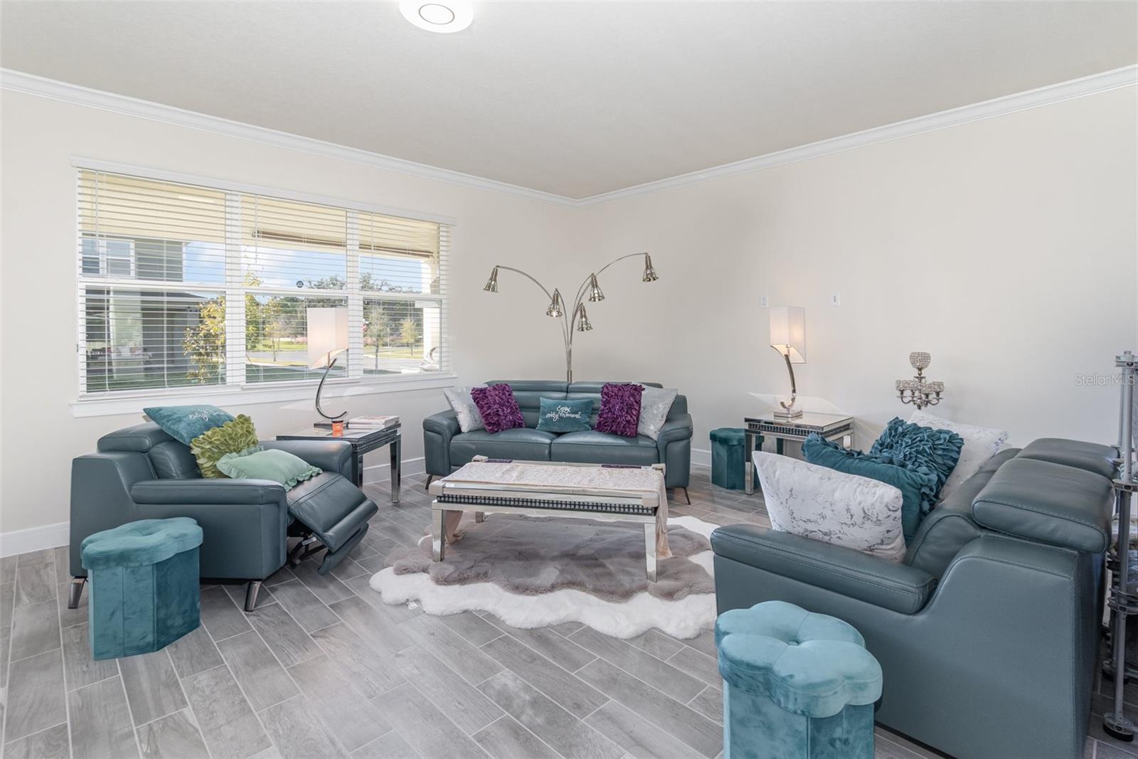 SAVANNAH PALMS - Residential