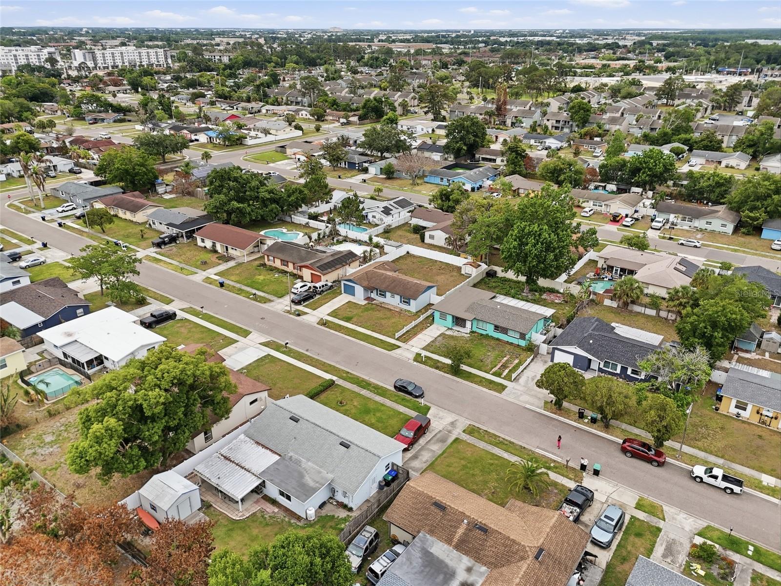 IMPERIAL ESTATES - Residential