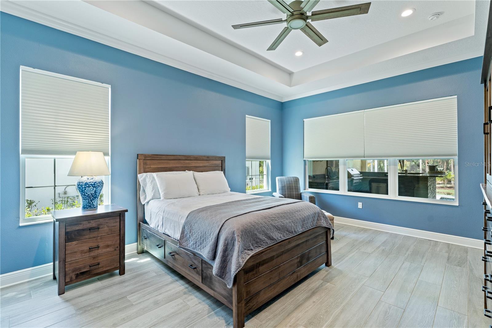 708 MANNS HARBOR DRIVE
