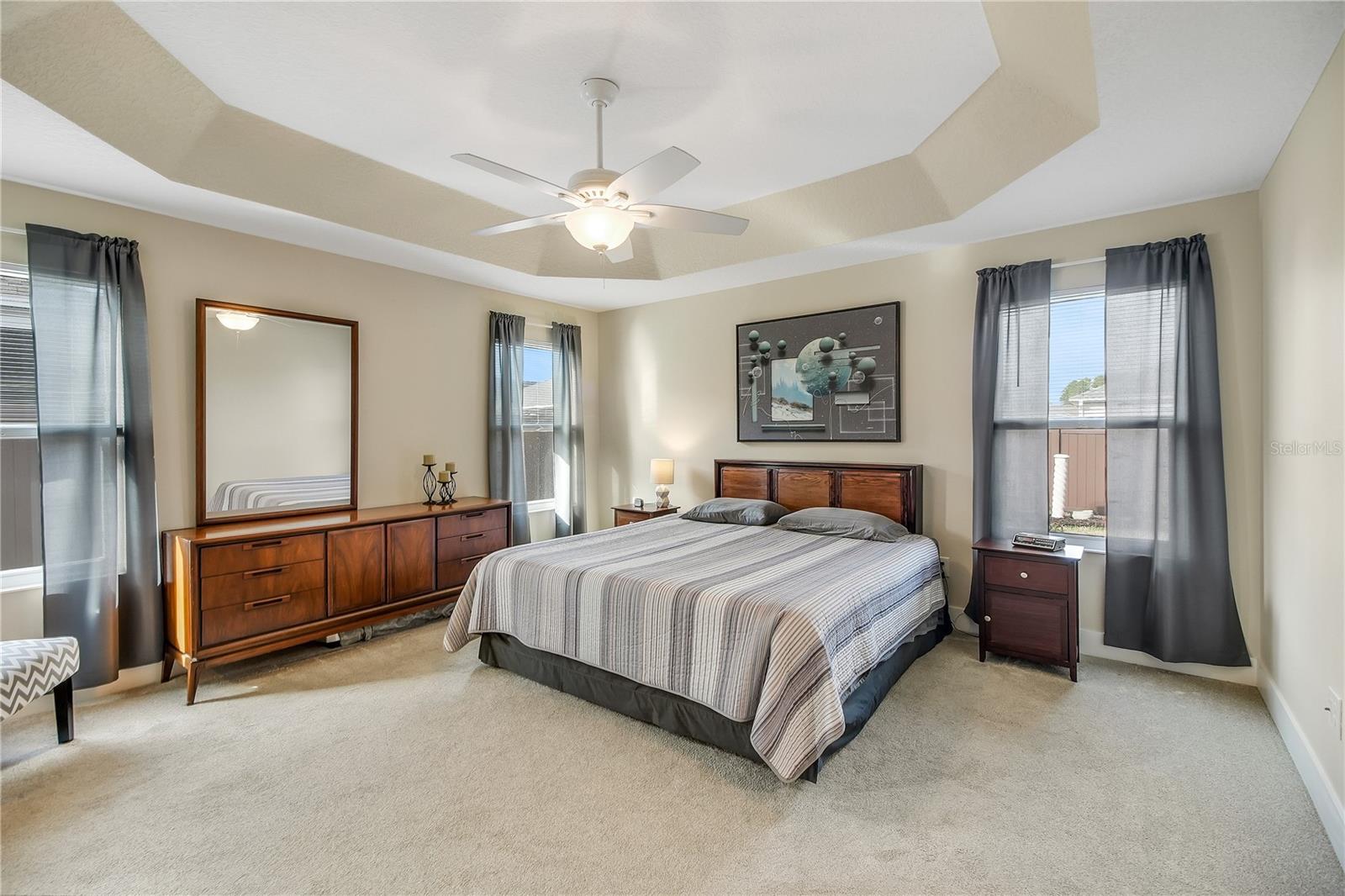 OXFORD OAKS - Residential