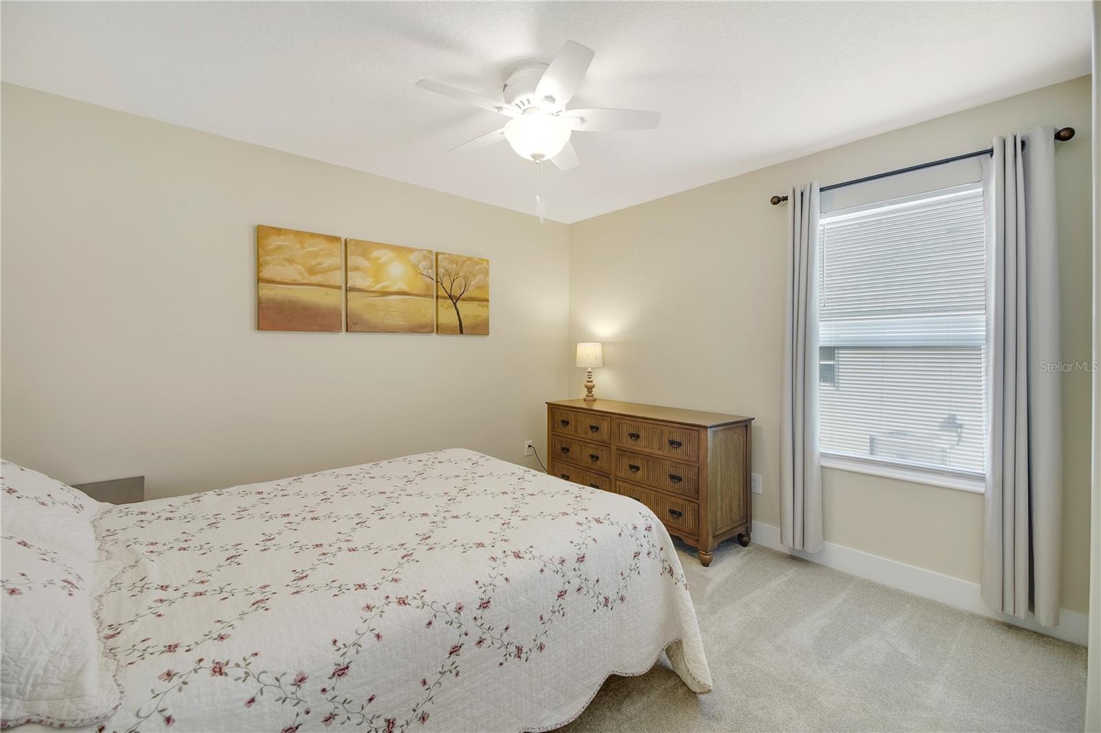 OXFORD OAKS - Residential