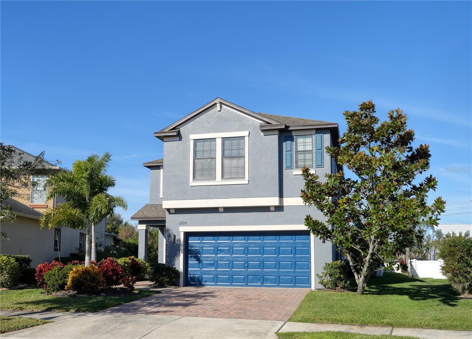 VILLAGES/TRINITY LAKES - Residential