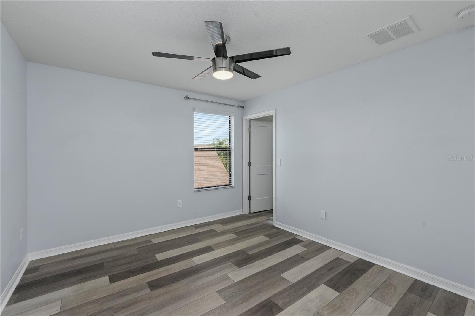 VILLAGES/TRINITY LAKES - Residential