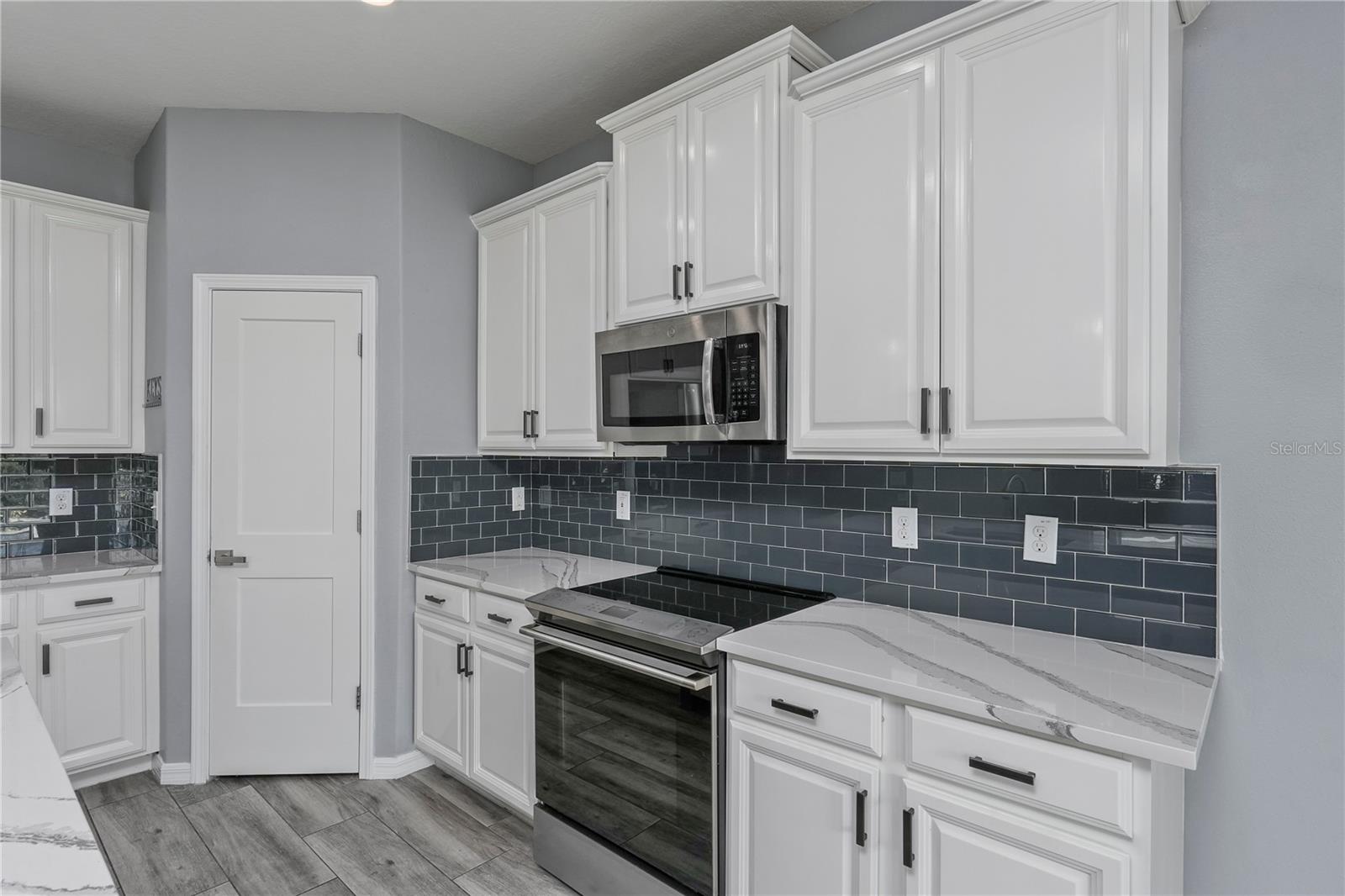 VILLAGES/TRINITY LAKES - Residential