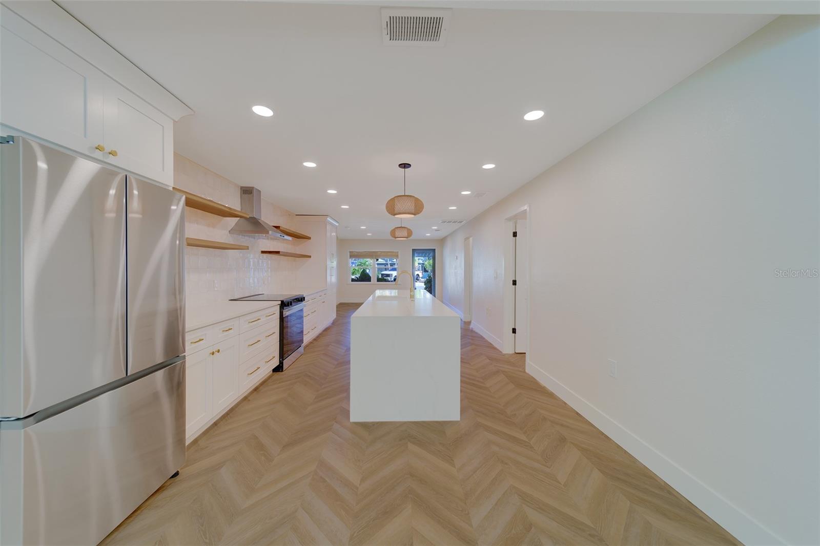 ST PETERSBURG BEACH REP - Residential