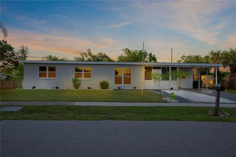 A home in PORT CHARLOTTE