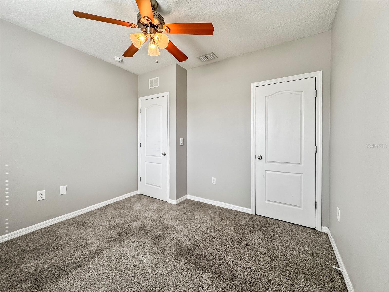 CENTRAL POINTE - Residential Lease