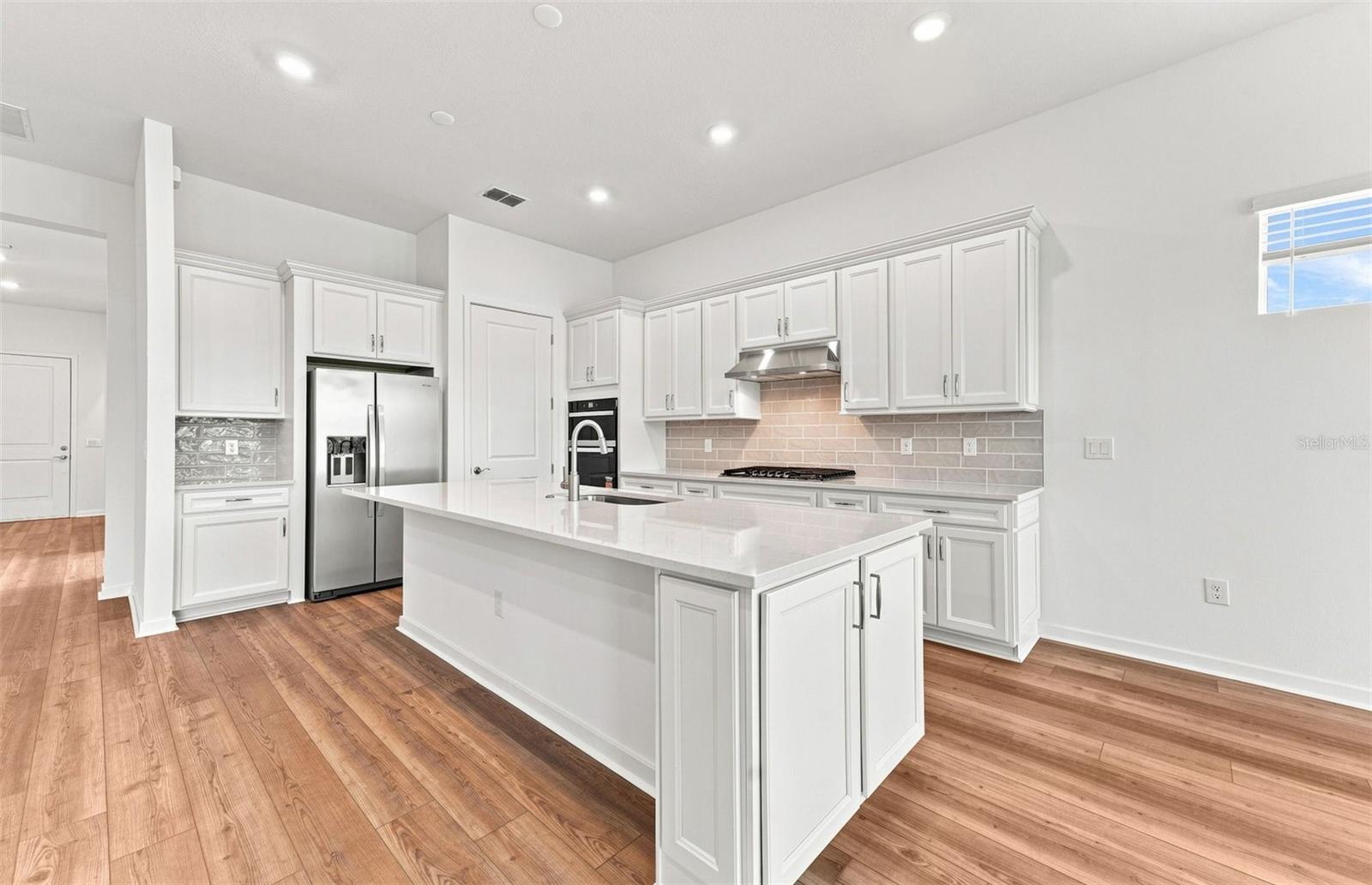 9452 DAYLIGHT DRIVE