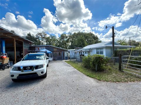 Tiny photo for 3225 NE 14th Street, Ocala, FL 34470 (MLS # OM710471)