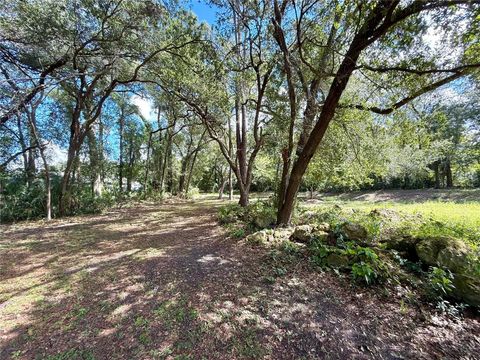 Tiny photo for 3225 NE 14th Street, Ocala, FL 34470 (MLS # OM710471)