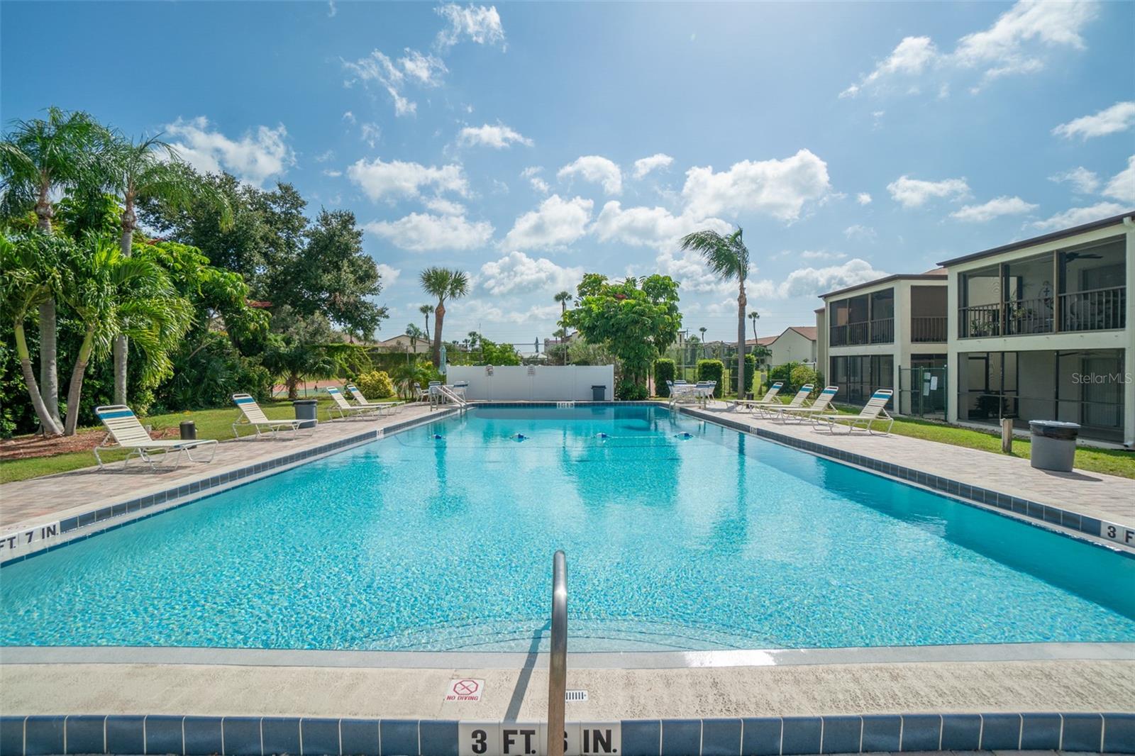 BANANA RIVER ESTATES - Residential