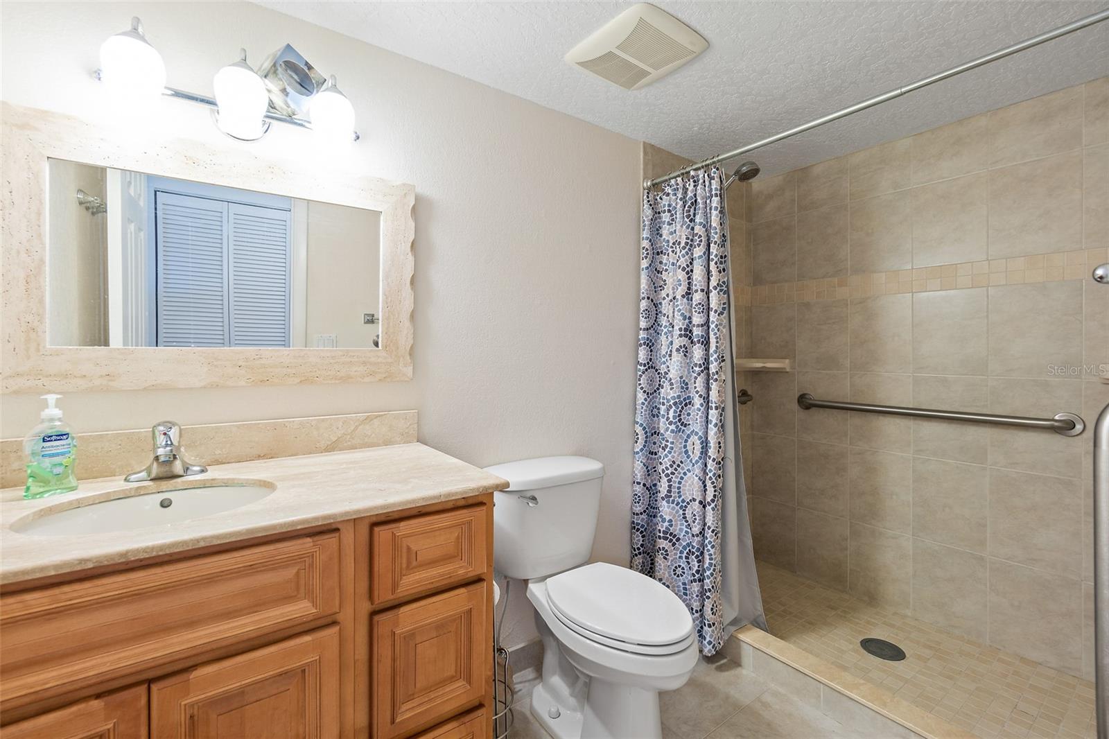 BANANA RIVER ESTATES - Residential
