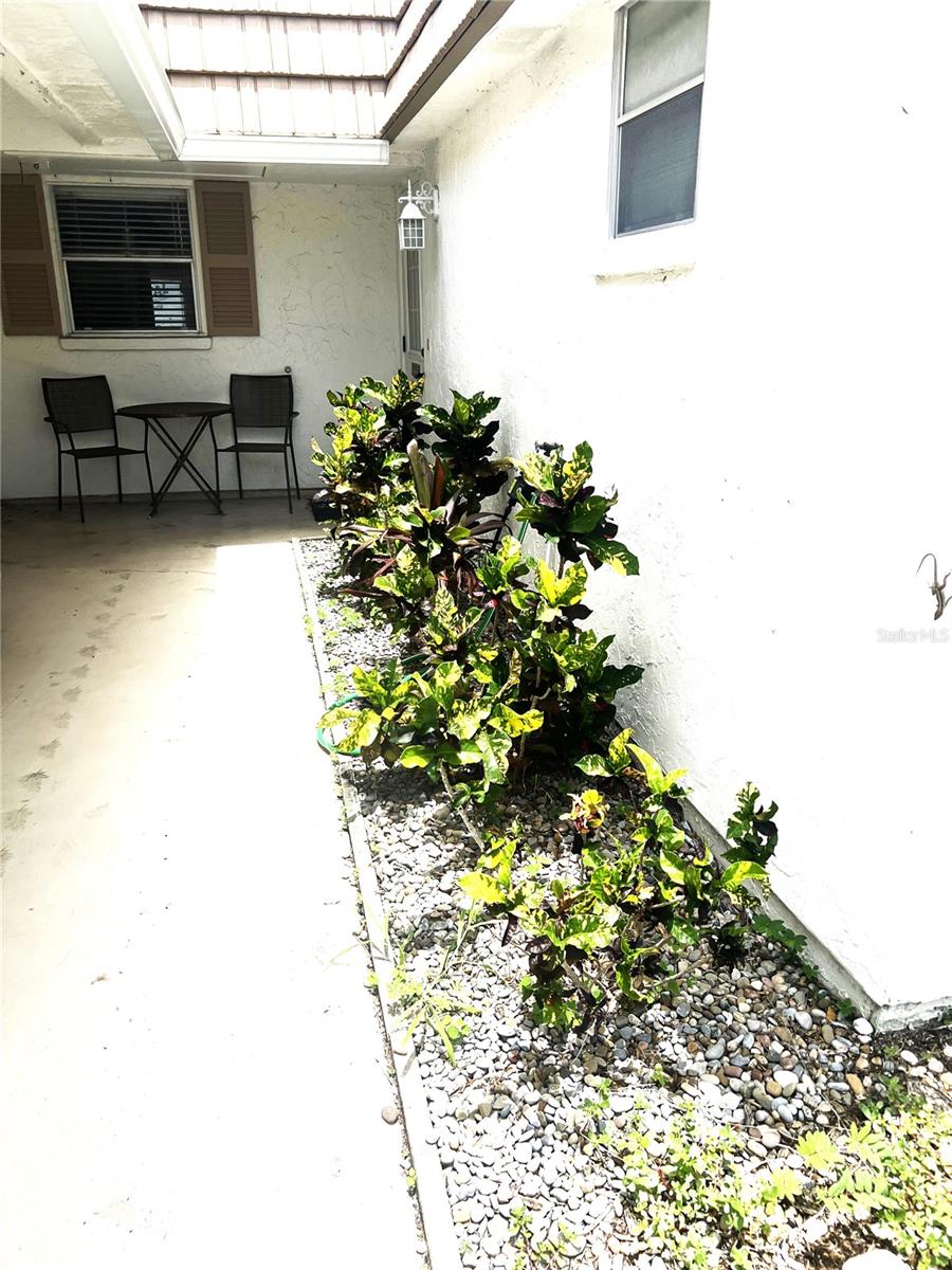2311 WATERBLUFF