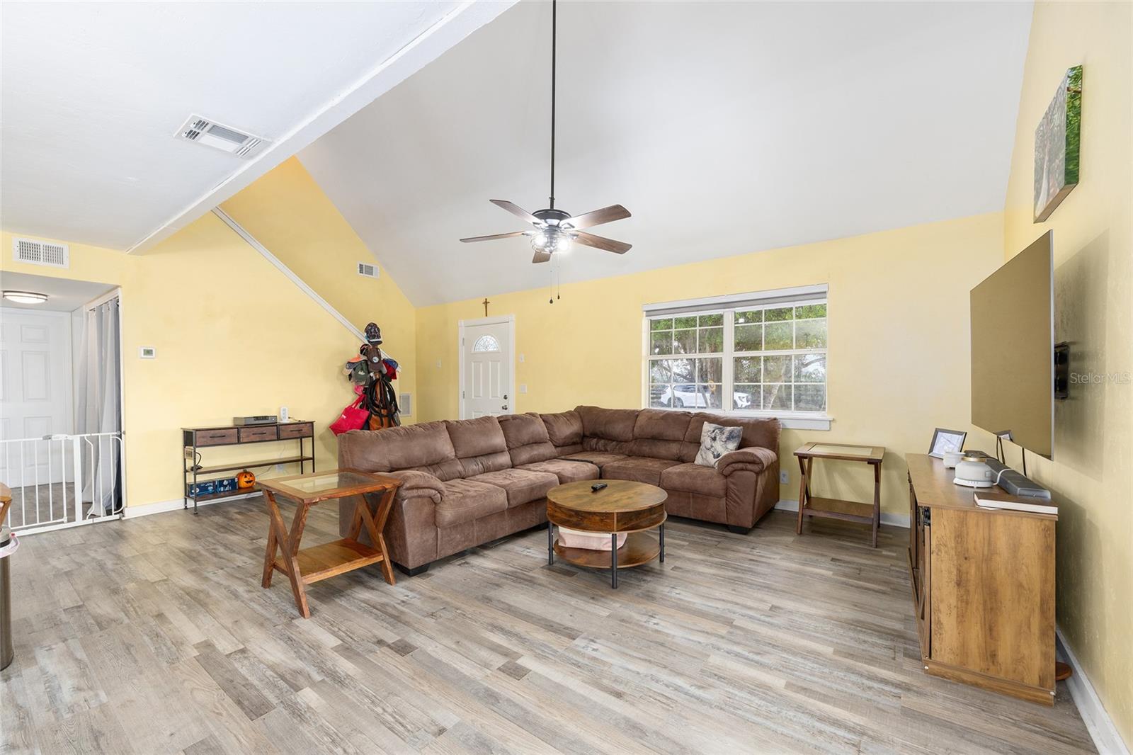 NON SUBDIVISION - Residential