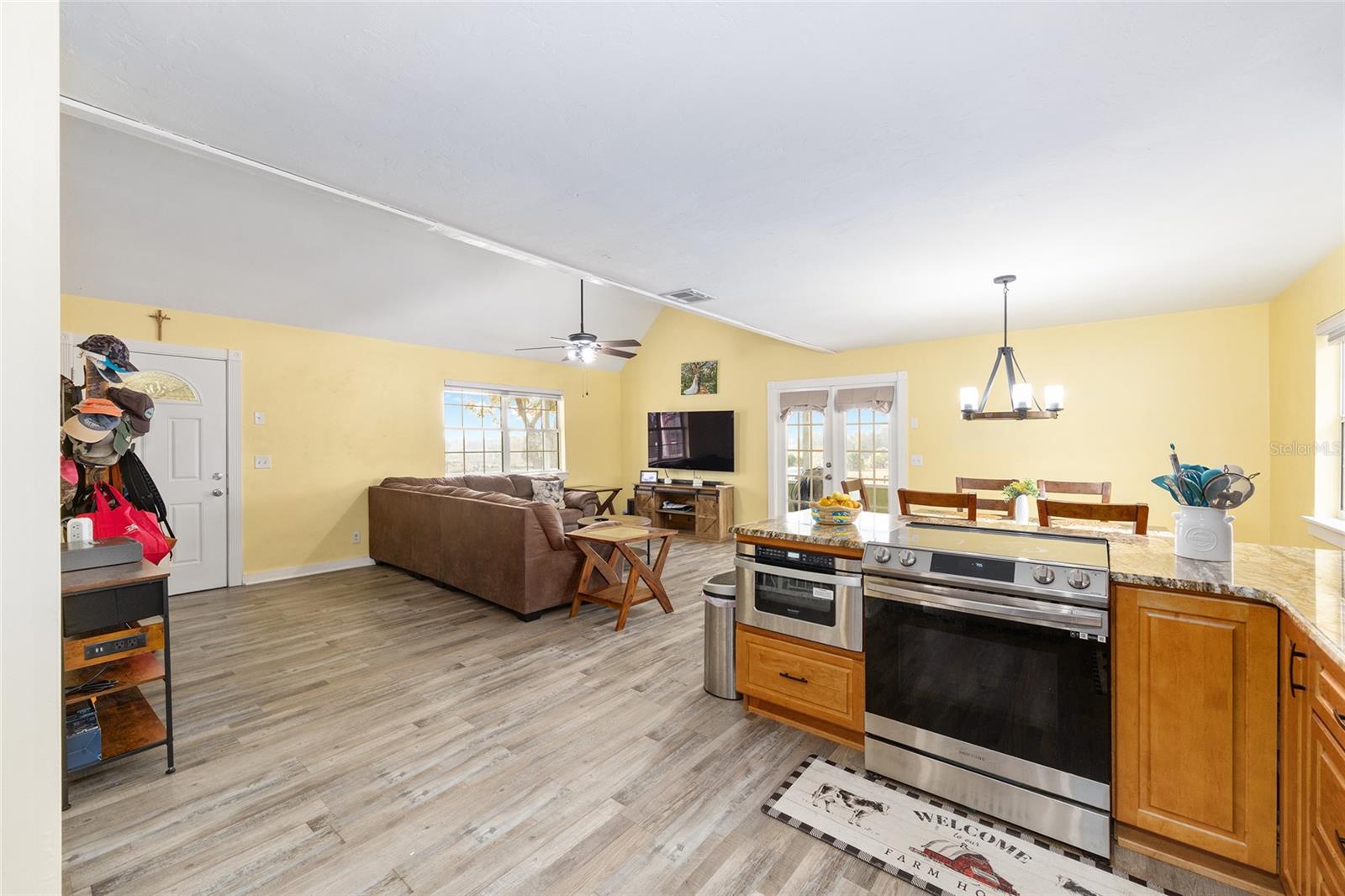 NON SUBDIVISION - Residential