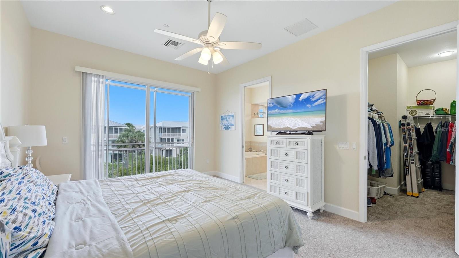 LANDINGS/CORAL CRK - Residential