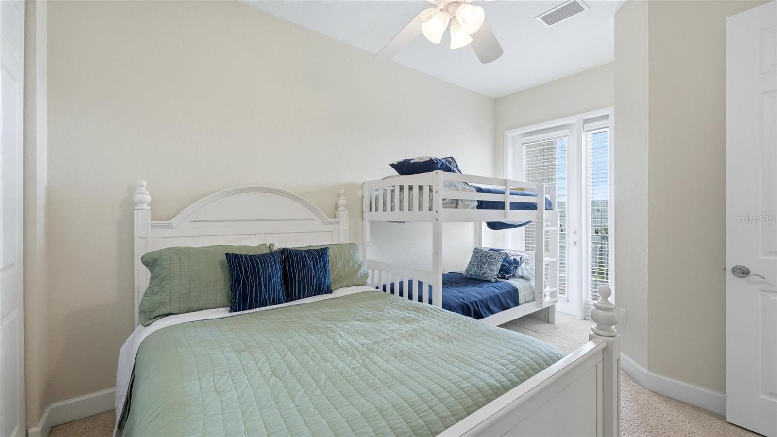 LANDINGS/CORAL CRK - Residential