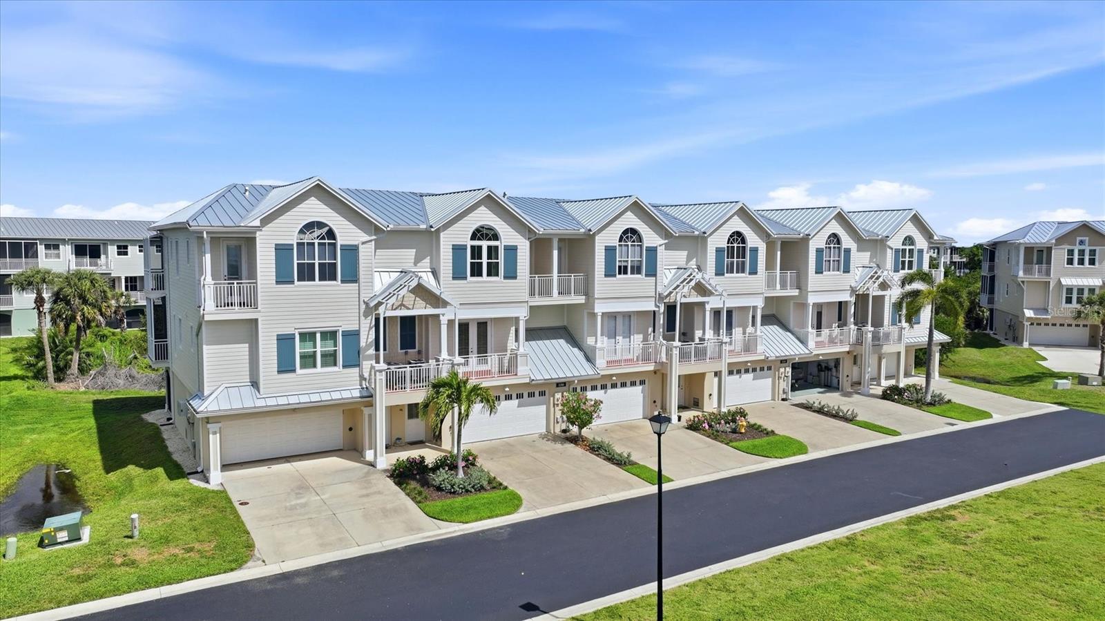 LANDINGS/CORAL CRK - Residential