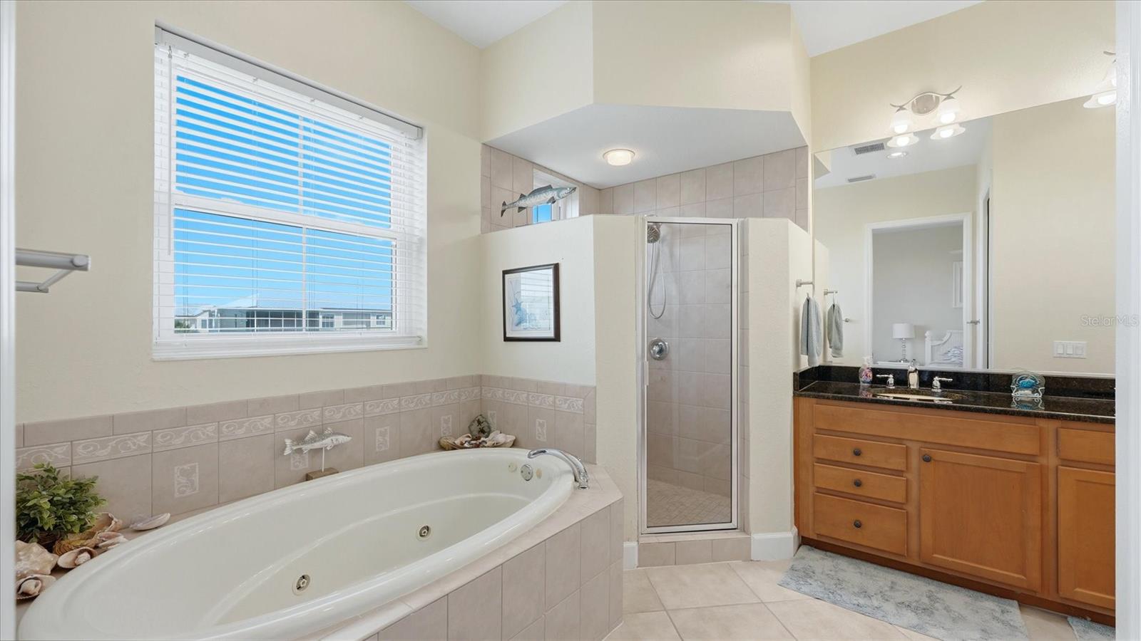 LANDINGS/CORAL CRK - Residential