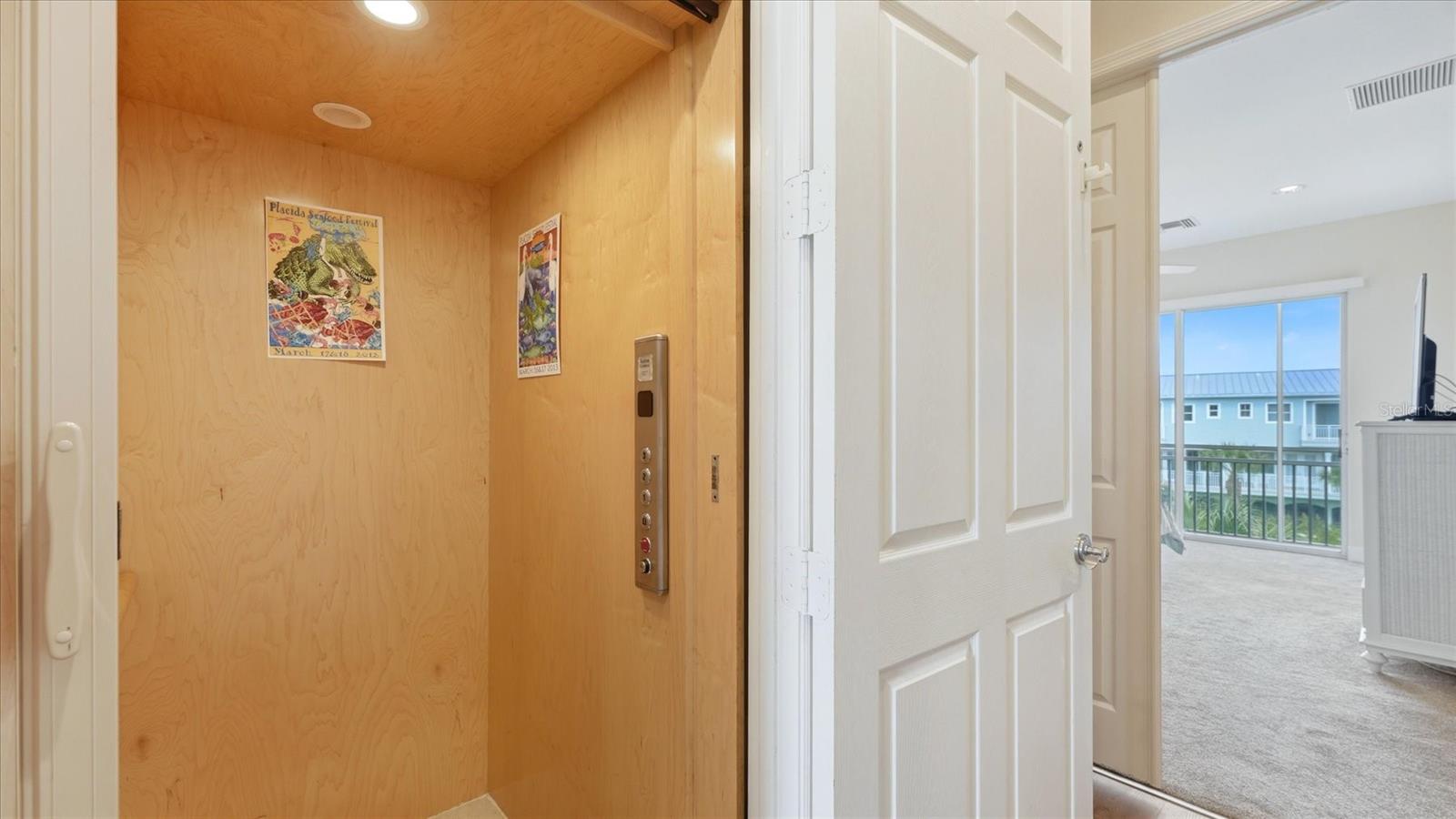 LANDINGS/CORAL CRK - Residential