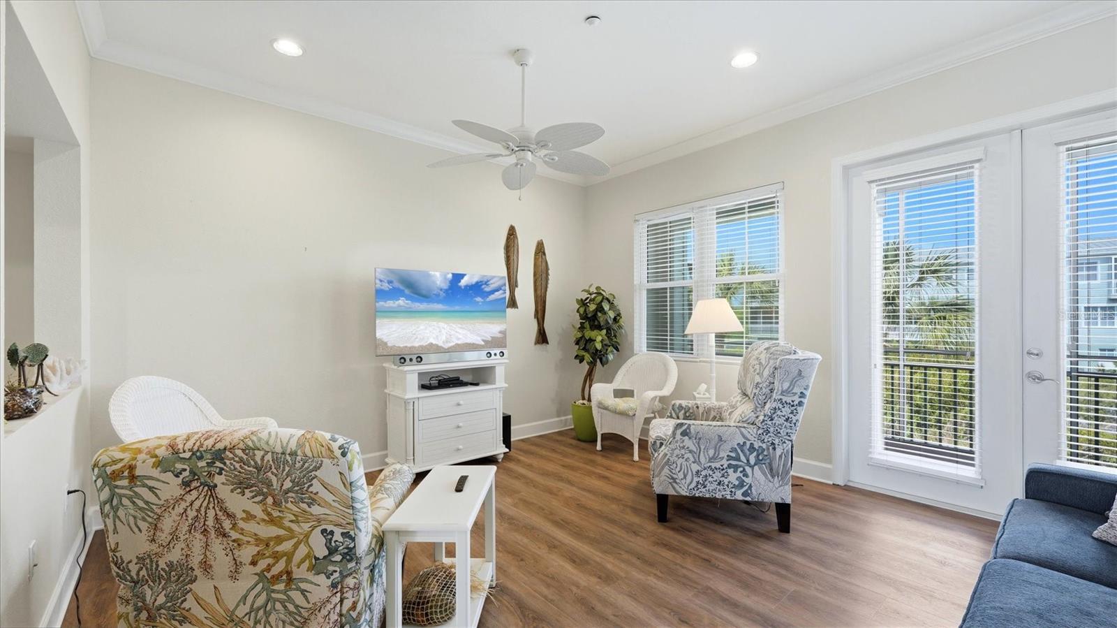 LANDINGS/CORAL CRK - Residential