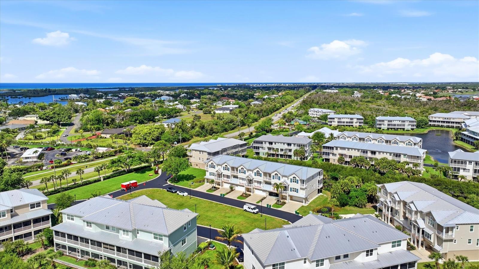 LANDINGS/CORAL CRK - Residential