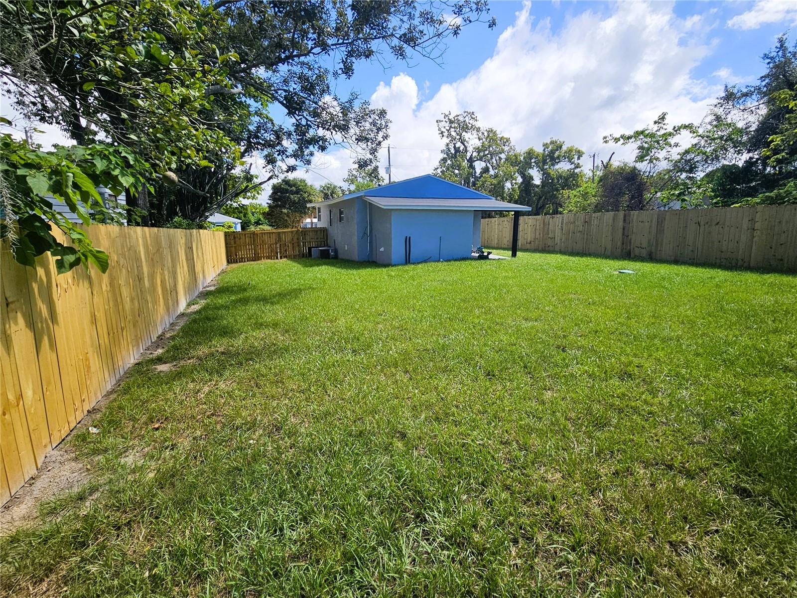 HUDSON TERRACE 1ST ADD - Residential Lease