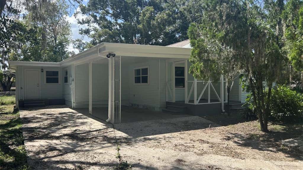 Photo of 4316 Clewis Avenue, Tampa, FL 33610 (MLS # O6428140)