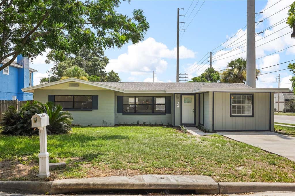 Photo of 2601 Healy Drive, Orlando, FL 32818 (MLS # O6427417)