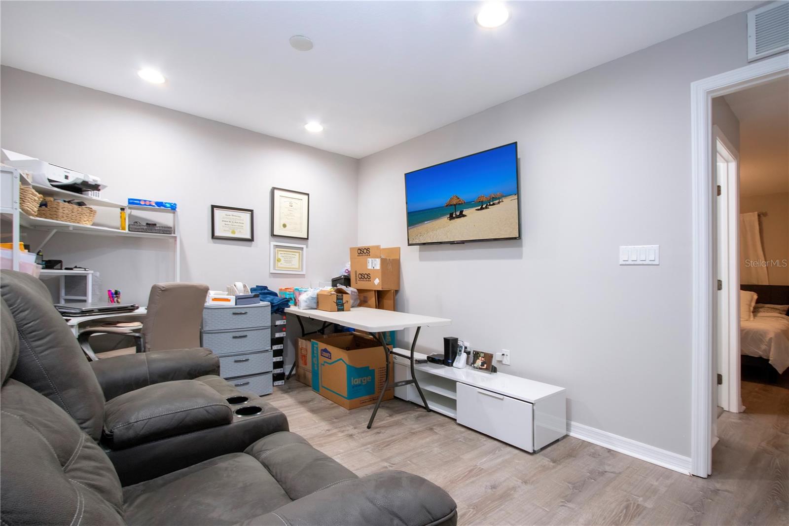 THE TWNHMS AT LIGHTHOUSE COVE I - Residential